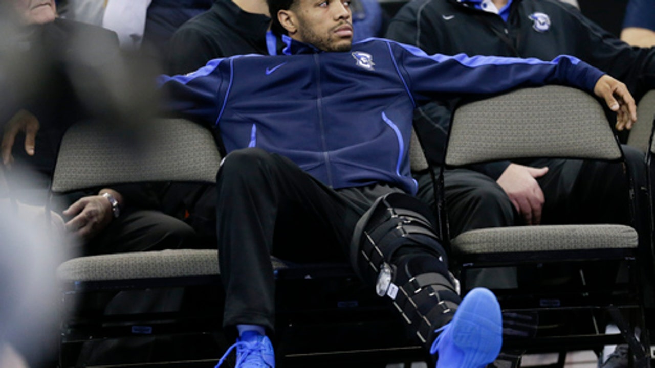 Marquette rides big 1st half to 102-94 upset of Creighton (Jan 21, 2017)